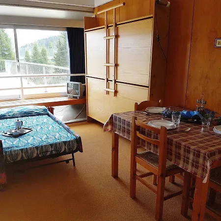 Apartment Res. Marilleva 1400 Apt.solandra *