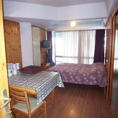 Res. Marilleva 1400 Apt.solandra